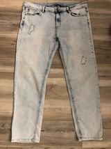 Soft Surroundings acid washed, lightly distressed jeans, no size tag, waist stretches to 20in., inseam is 27 Photo 0