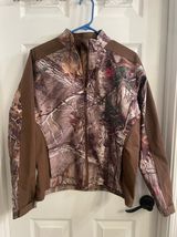 Realtree Camo Outerwear Zippered Pockets Softshell Jacket Photo 0