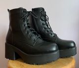Black Combat Boot Size 8 Photo 0