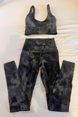 Diamond Dye Leggings And Bra Set Photo 0