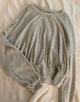 Gilly Hicks soft long sleeve shirt Photo 0