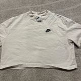 Nike Crop Top Photo 0