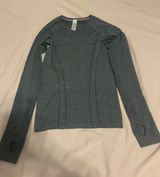 Ivivva Long Sleeve Photo 0