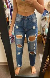 SheIn Mom Jeans Photo 0