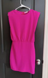 TCEC shoulder pad dress Photo 0