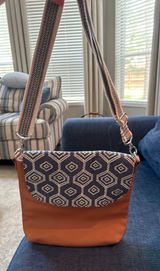 ThirtyOne Boutique ThirtyOne Crossbody Photo 0