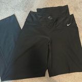 Nike Flare Yoga Pants Photo 0