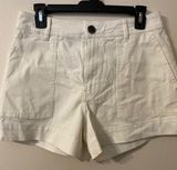 Womens White Khaki Shorts Photo 0