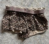 Leopard 🐆 Shorts Photo 0