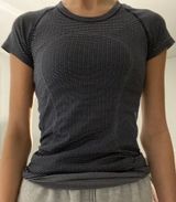 Lululemon Swift Tech Shirt Photo 0
