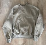 Essentials Sweatshirt Photo 0