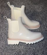 DV by Dolce Vit Dolce Vita Stormy Rain Boot  Photo 0