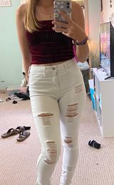 Hollister Jean Photo 0