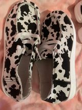 7.5 Cow Print Shoes Black Photo 0