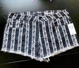 Hot Topic Blk/Wht Striped Gear Shorts Size 13 Photo 0