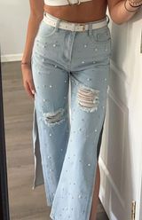 Embellished Cut Out Jeans Photo 0