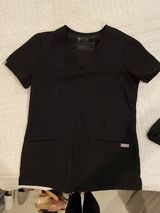 FIGS Scrub Top Photo 0