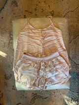 PJ Harlow Set Photo 0