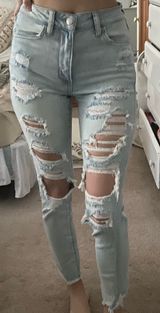 American Eagle Outfitters High Waisted Ripped Jeans Photo 0