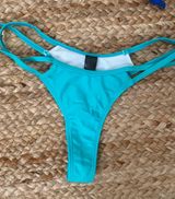 Boutinela Cyan two strap boutine la bottoms  Photo 0