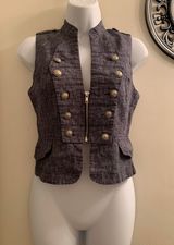 Timing FINAL SALE ‼️Vest🌸 Photo 0