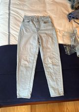 Levi’s High-Waisted Taper Jeans Photo 0