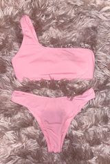 Bikini Pink Photo 0