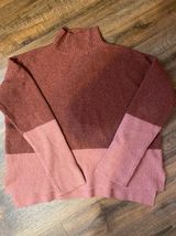 Olive & Oak Sweater Photo 0