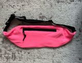 triangl belt bag Photo 0
