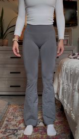 NVGTN Seamless yoga pant Gray Size M Photo 0