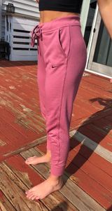 Nike Women Joggers Photo 0