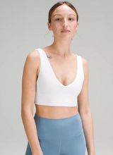 Align V-Neck Bra Photo 0