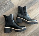 Dolce Vita Booties Size 8.5 Photo 0