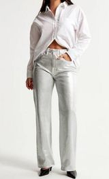 Curve Love High Rise 90s Relaxed Jeans Photo 0