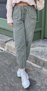 Aerie Green Joggers Photo 0