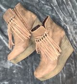 sbicca Fringe Wedges Photo 0