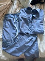 FIGS Scrubs Set Photo 0