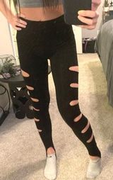 Ripped Yoga Pants Black Photo 0