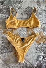 Triangl Bikini Set Photo 0