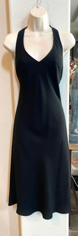 Jones New York NWOT elegant  black dress. Sz 4 Photo 0