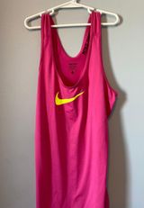 Nike Tank Photo 0