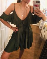 My Kim Collection green satin dress  Photo 0