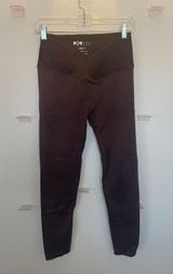 Crisscross Hourglass® Seamless Legging Photo 0