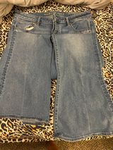 American Eagle Aejeans Photo 0