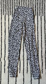OFFLINE Crossover Cheetah Print Leggings Photo 0