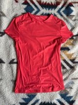 Abercrombie Soft Matte Seamless Tuckable Baby Tee Photo 0