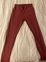 Yogalicious  Yoga Leggings Photo 0