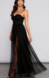 Windsor Black Prom Dress Photo 0