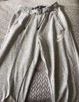 Nike Sweatpants Photo 0