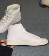 Court Royal 2 Mid Photo 0